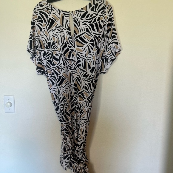 LOFT Beach Neutral Tropical Romper XL - Picture 5 of 11